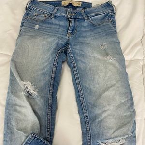 Hollister jeans
